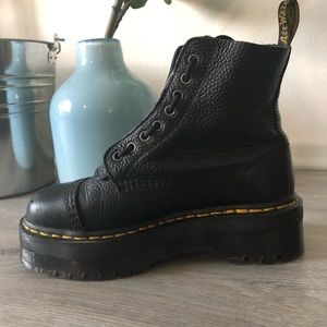 Dr. Martens “Sinclair” Boot
